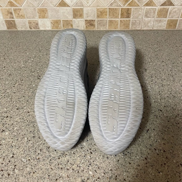 Skechers Men’s Delson 3.0 Gray Hands Free Slip on Sneakers Size 12 - Picture 9 of 11